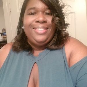 Meet your Posher, Tiffany